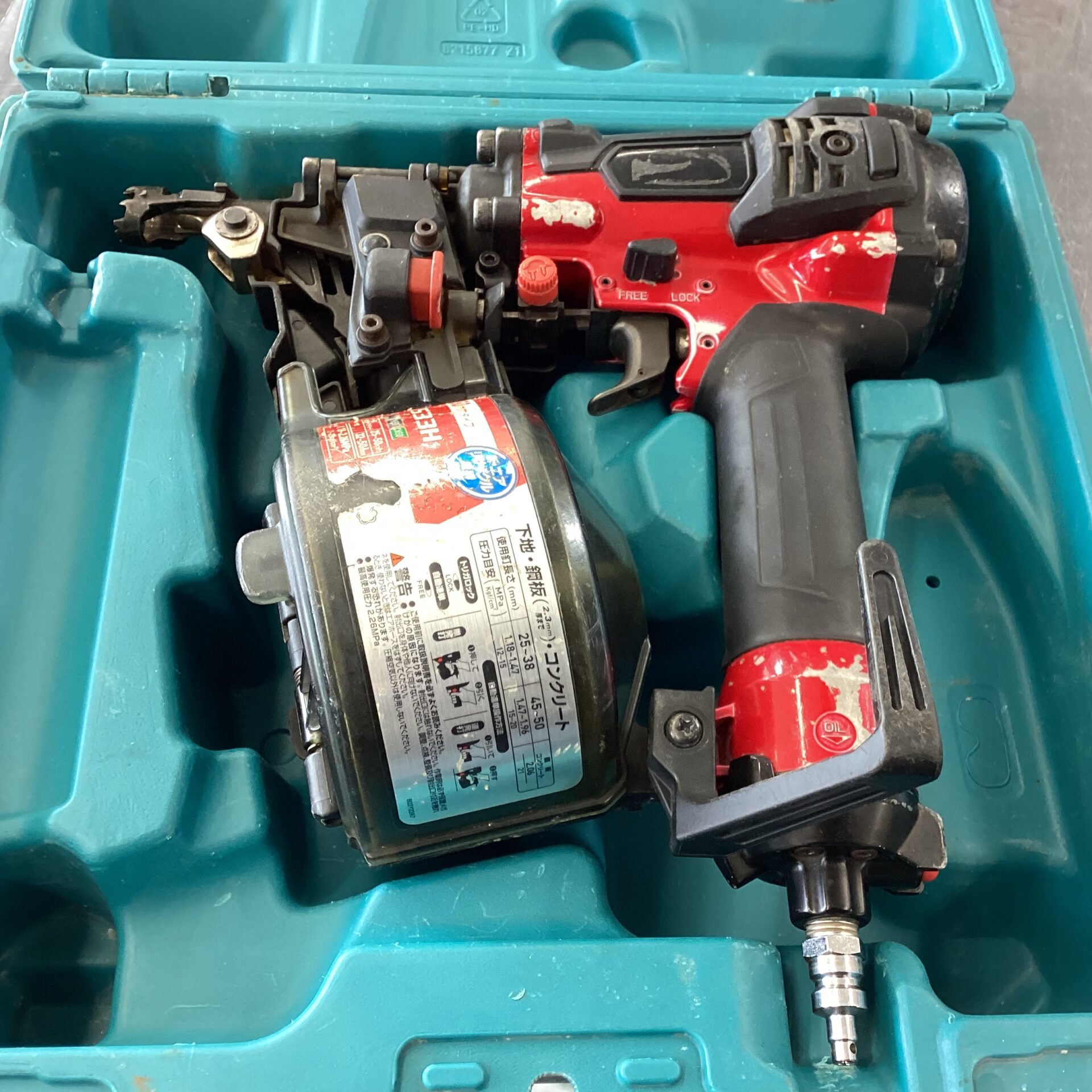 makita 高圧釘打機