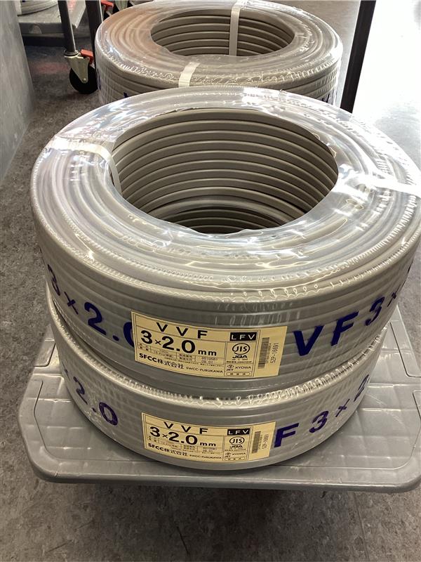 VVF 3x2.0mm 4本