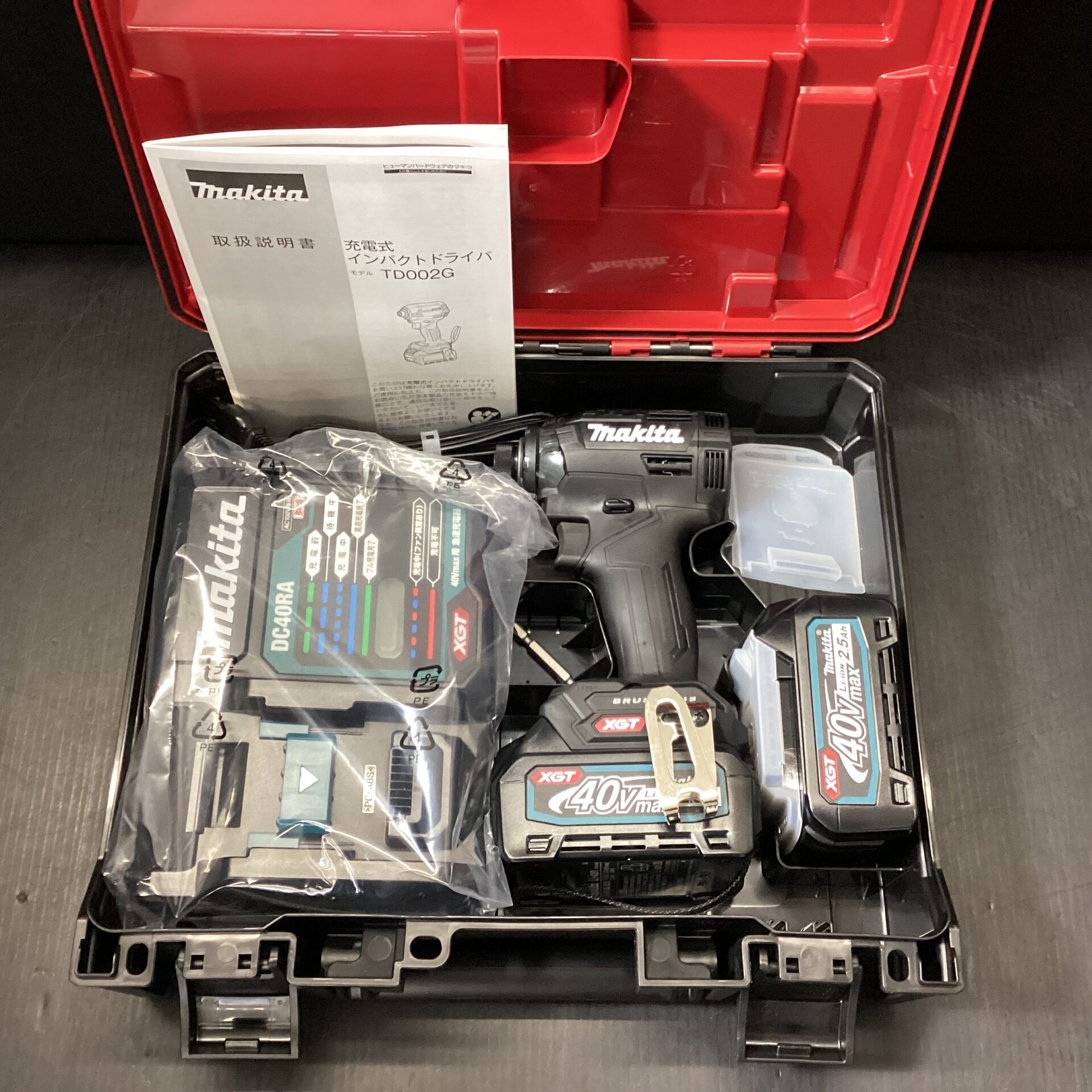 makita 40V充電式インパクトドライバ