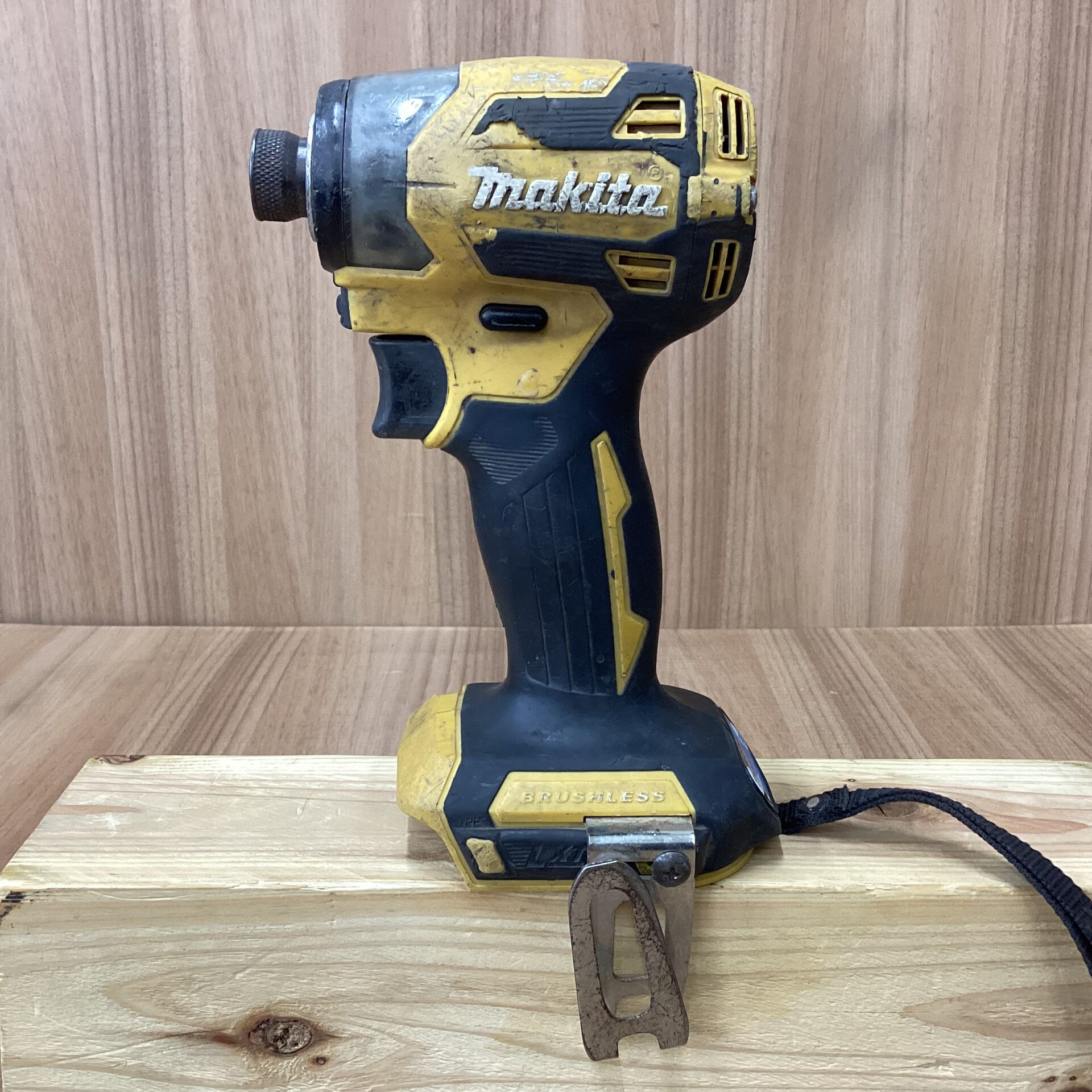 makita 充電式インパクトドライバ